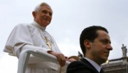 Kegyelmet kapott az elítélt pápai komornyik