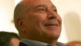 Miért nem tette még le az esküt Dan Voiculescu szenátor?