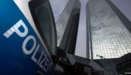 Nagyszabású razziát tartottak a Deutsche Banknál