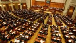Aránytalanul megduzzadt a román parlament
