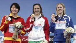 Hosszú Katinka arannyal és bronzzal 