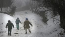 Késéssel közlekedő vonatok, bezárt iskolák