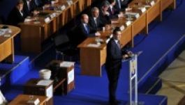 Bizalmat kapott a parlamenttől Victor Ponta új kormánya