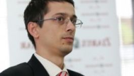 Üzenet Pontáéknak: előbb az IMF, utána az alkotmány