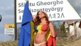 Sepsiszentgyörgy: trikolóros keblekkel a magyar szélsőségesek ellen