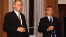 Szász Jenőről faggatta Orbánt telefonon Tőkés