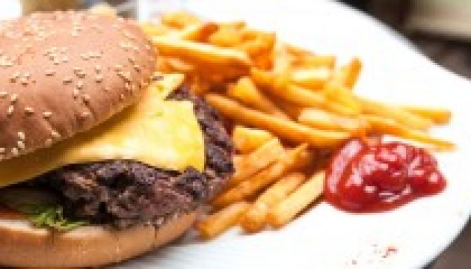 Ló- és sertéshúst találtak brit és ír marhahústermékekben