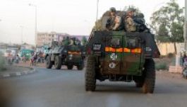 Észak felé nyomulnak Maliban a francia szárazföldi csapatok