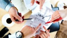 Londoni elemzők: élénkül a világgazdasági aktivitás