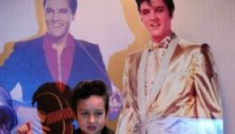 Hetvenkét Elvis versenyzett önmagával