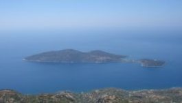 A hosszú élet titkát őrzi egy apró görög sziget