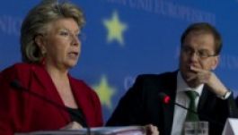 Reding: aggasztóan nő az antiszemitizmus Európában