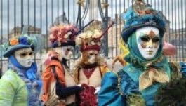 Megkezdődött a velencei karnevál