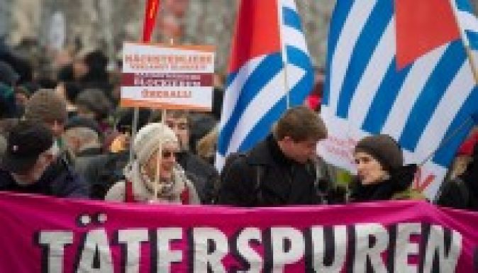 Tízezren tüntettek Drezdában, hogy a nácik ne vonulhassanak