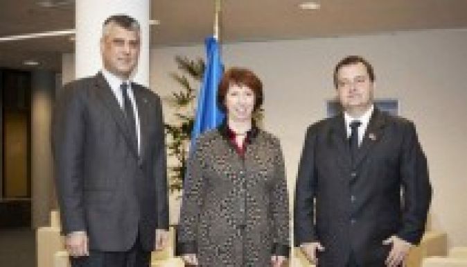Először találkozott a szerb és a koszovói államfő