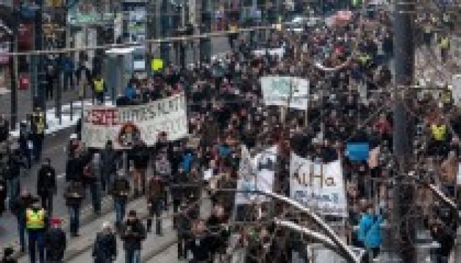 „Blokád” alá vették a diákok a budapesti egyetemeket