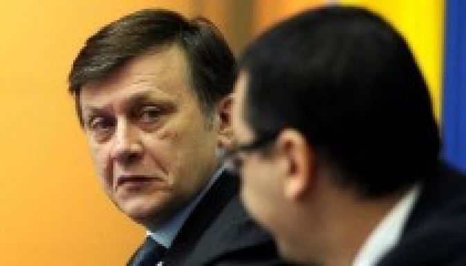 Karnebál - új premier a Csíki Játékszínben