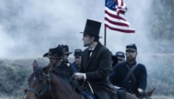 Súlyos tárgyi tévedéseket tartalmaz a Lincoln?