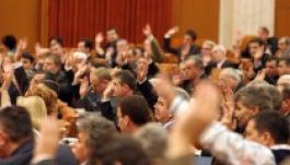 45 napig fellebbezhetnek a honatyák az ANI-döntés ellen