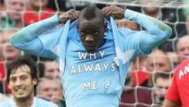 Balotelli szobrot rendelt magáról új háza udvarára