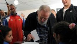 Jó állampolgárként Fidel Castro is elment szavazni