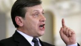 „Abszurd lenne kötelezővé tenni a magyar nyelvet