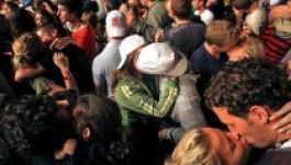 Csókmaraton – megdől-e a rekord?