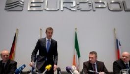 Bundabotrány: vb-, Eb-selejtezőt, BL-meccset manipuláltak