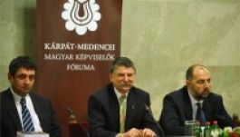 Kövér: előbb magyarok legyünk, s csak utána párttagok 