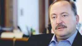 Németh: diplomáciai lépéseket teszünk székelyzászló-ügyben