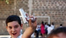 Amerikai kisdiákok fegyveres leszámolásra készültek osztálytársnőjük ellen