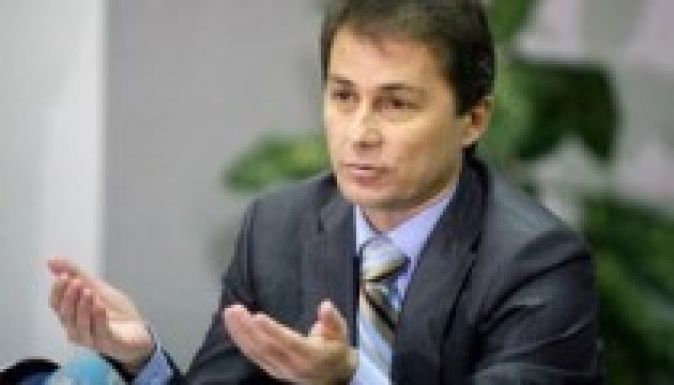 Alkotmánybírónak nevezte ki Daniel Morart az államfő