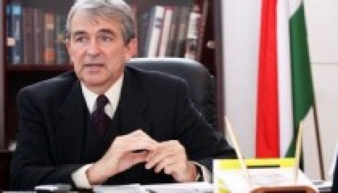 Belgrádi magyar nagykövet: nem kell nekünk Vajdaság