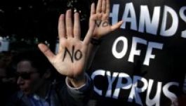 Vért izzadnak a ciprusiak a csőd elkerüléséért