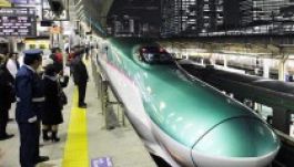 Átadták Japán leggyorsabb vonatát