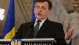 Felmérés: Antonescu a legesélyesebb az államfői posztra