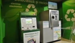 Értékes szemétért cserébe vásárlási utalványt ajánl a Cora