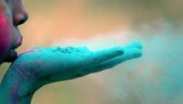 Elbúcsúztak a téltől Indiában 