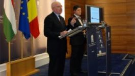 Martonyi János: a kisebbségi kérdés nem belügy