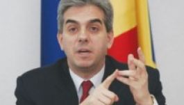 Átszervezik a mentősöket és a közegészségügyi igazgatóságokat