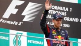Malajziai Nagydíj: Vettel nyert, kettős Red Bull-siker