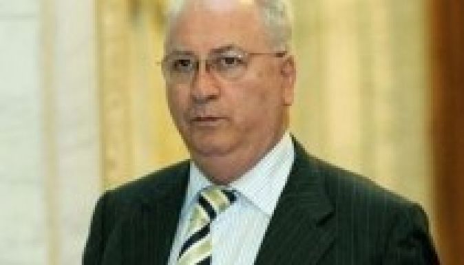 Homofób kijelentéseket tett Puiu Hașotti liberális szenátor