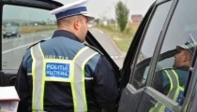 Brutálisan szigorú lesz az új román KRESZ