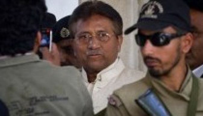 Hazaárulás vádjával letartóztatták Mussaraf volt pakisztáni elnököt