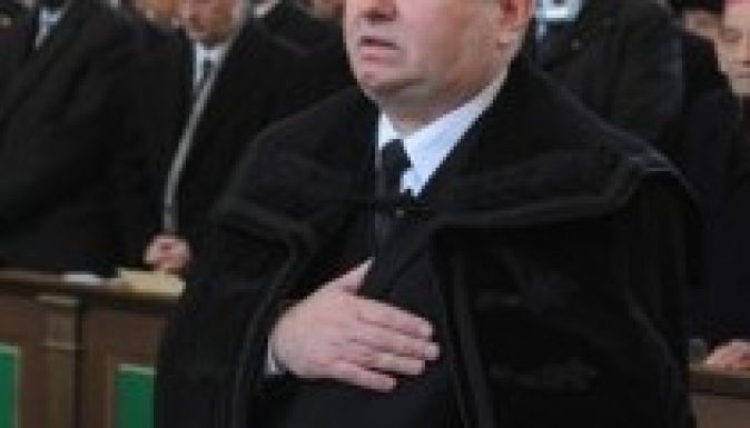 Csűry Istvánt meglepték Tőkés László támadásai