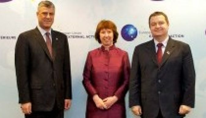 Belgrád és Pristina is elfogadta a brüsszeli megállapodást