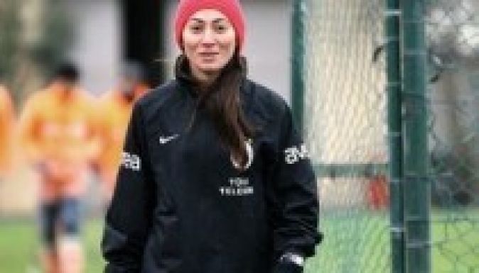 Nő kerülhet a Galatasaray kispadjára