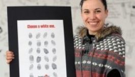 Magyar grafikus nyert a skót antirasszista pályázaton