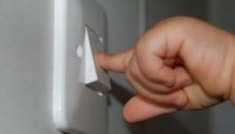 Ponta nem tudhatta, hogy nem lehet csökkenteni a villanyszámlát