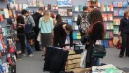 Egymást túllicitáló árkedvezmények a Gaudeamuson (fotógalériával)